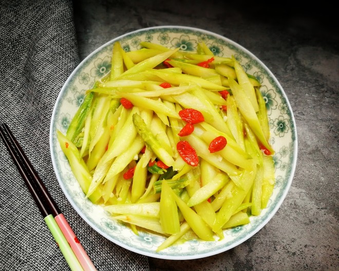 健康养生饮食精选——枸杞芦笋